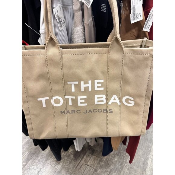 Marc Jacobs Large Canvas Tote - Picture 5 of 10